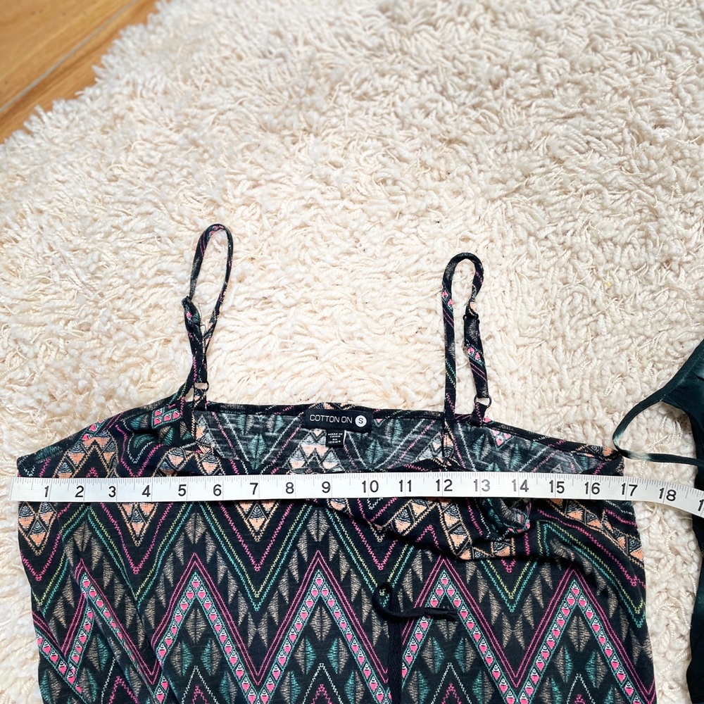 Two cute rompers - Picture 3 of 13